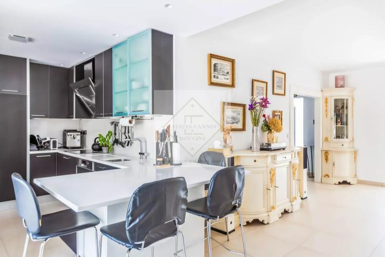 Magnifique villa provençale de charme – Emplacement exceptionnel à Mougins