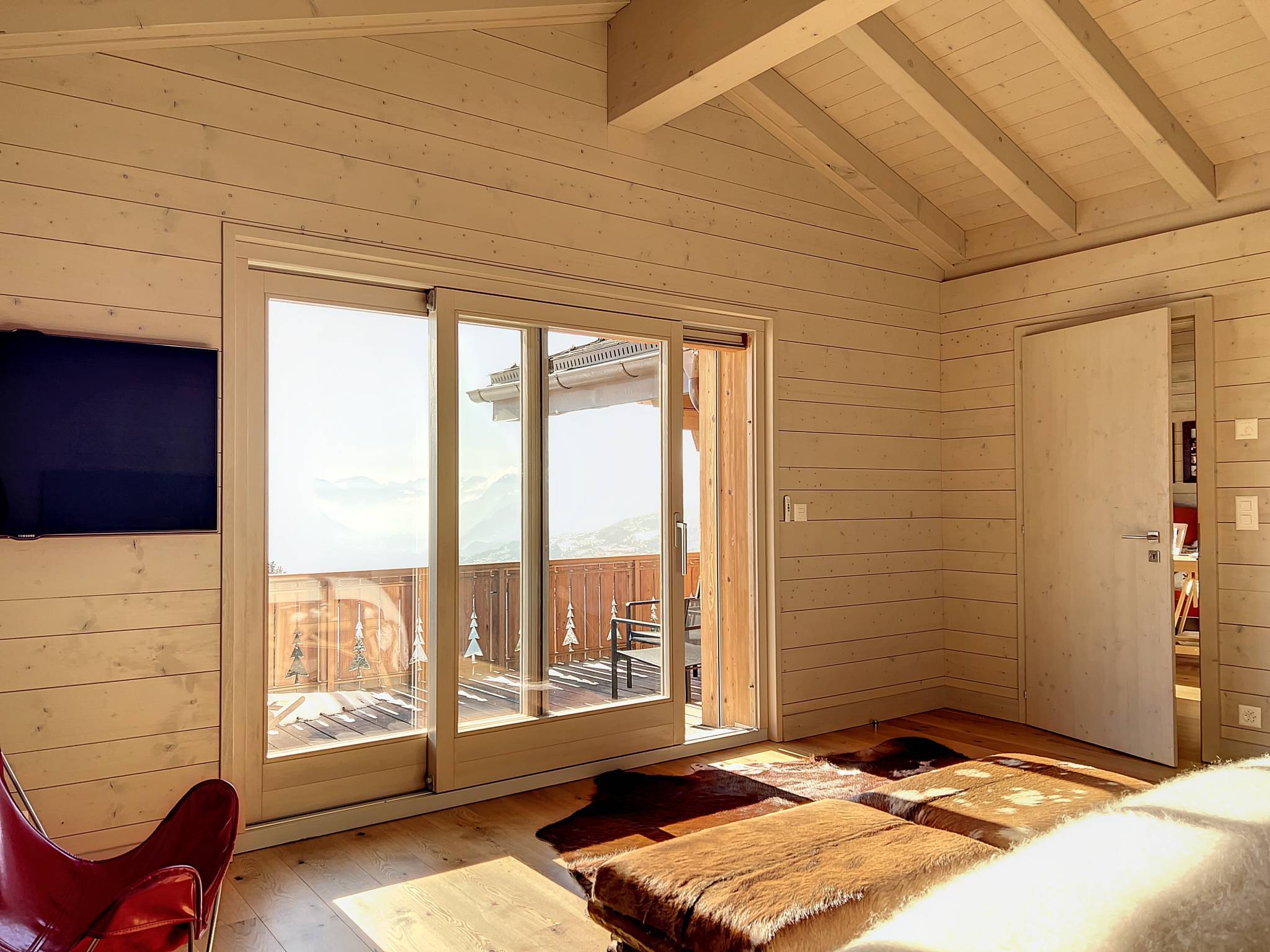 Magnifique chalet avec vue panoramique sur la plaine du Rhône et les Alpes