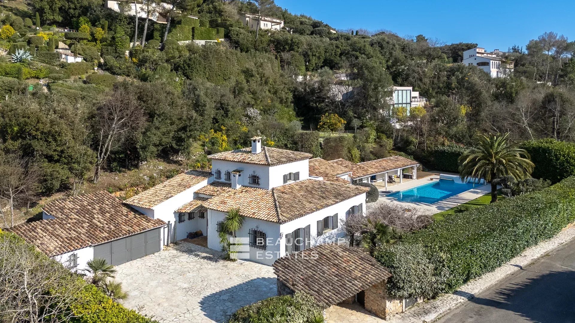 Villa néo-provençale plain pied  4 chambres - La Colle-sur-Loup