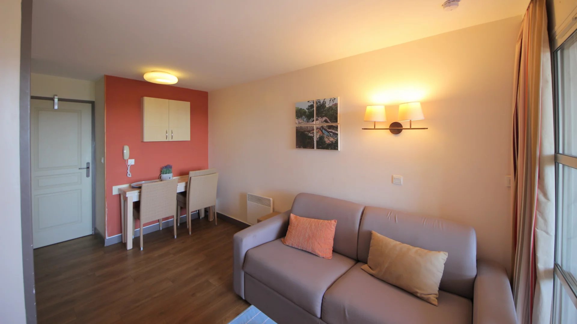 À vendre – Studio cabine avec vue exceptionnelle sur l'Estérel et la baie d'Agay