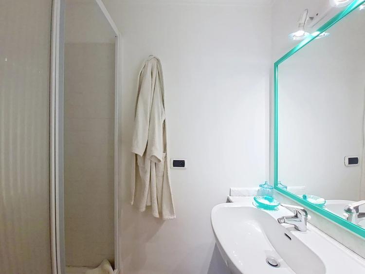 VENTE APPARTEMENT DUPLEX DERNIER ETAGE - CANNES CENTRE