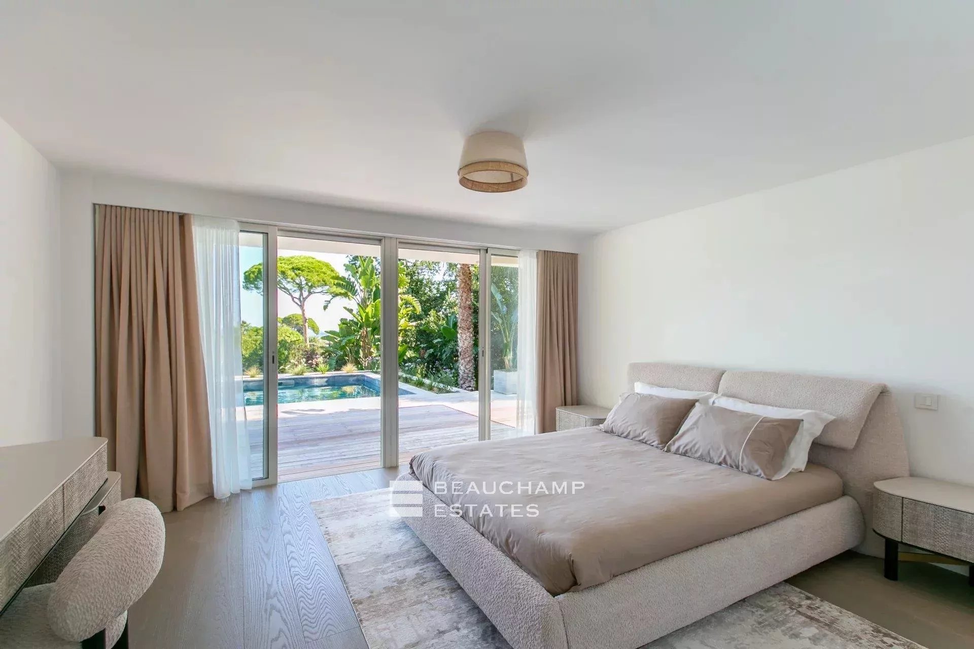 Villa moderne - 6 chambres - vue mer panoramique - cap d'antibes