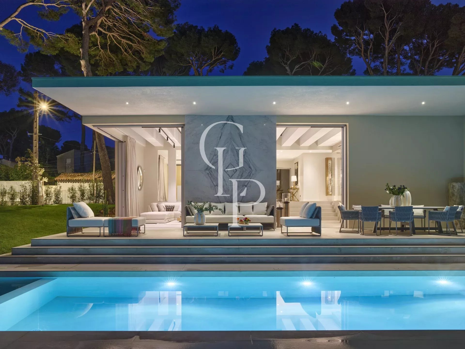 VILLA ROSY