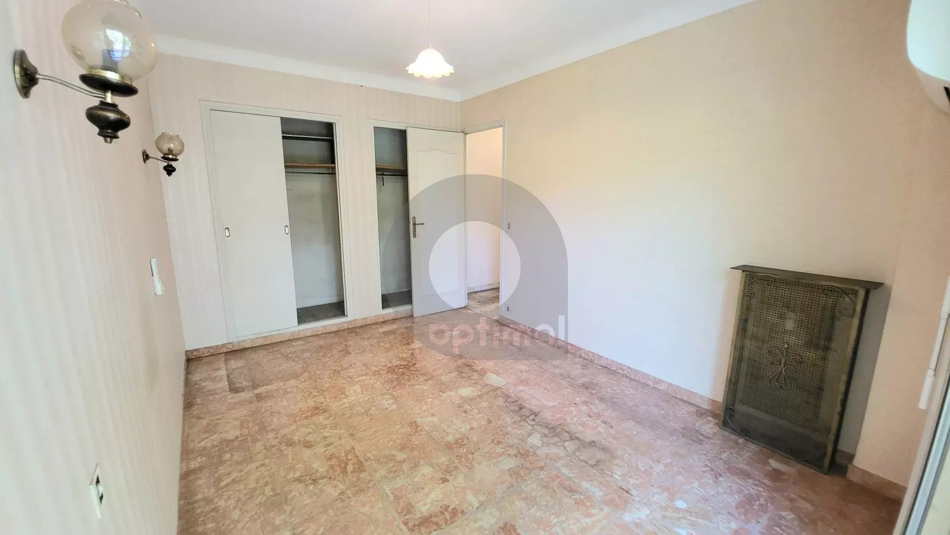 Appartement Front de Mer - Menton - Proche Solenzara