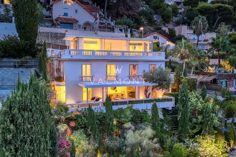 Belle villa avec vue mer panoramique