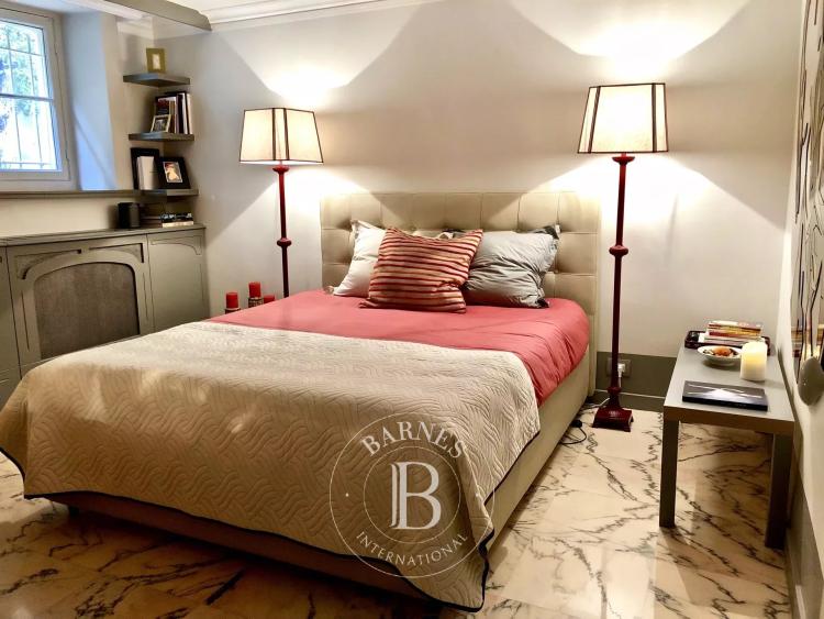 BEAULIEU-SUR-MER – APPARTEMENT D’EXCEPTION DANS UNE VILLA INDÉPENDANTE