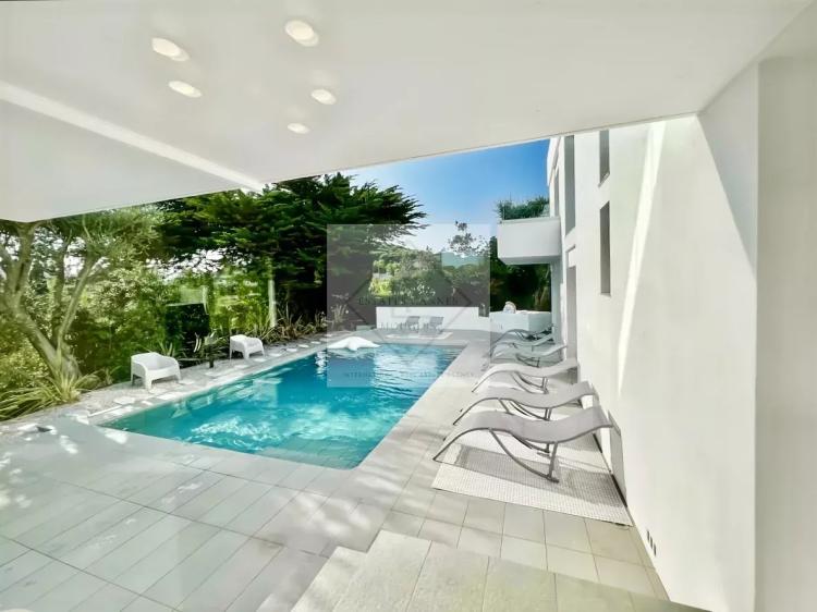 Magnifique villa contemporaine, un bien d'exception