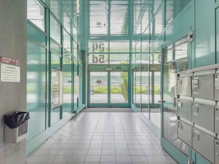 Surface d’atelier ou bureau de 231 m² à Carouge