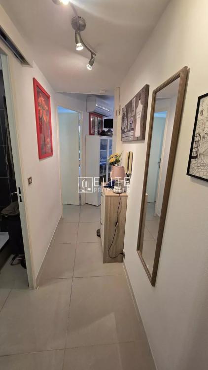 APPARTEMENT 2 PIÈCES DE 33m² + PISCINE, PARKING ET CAVE – MANDELIEU