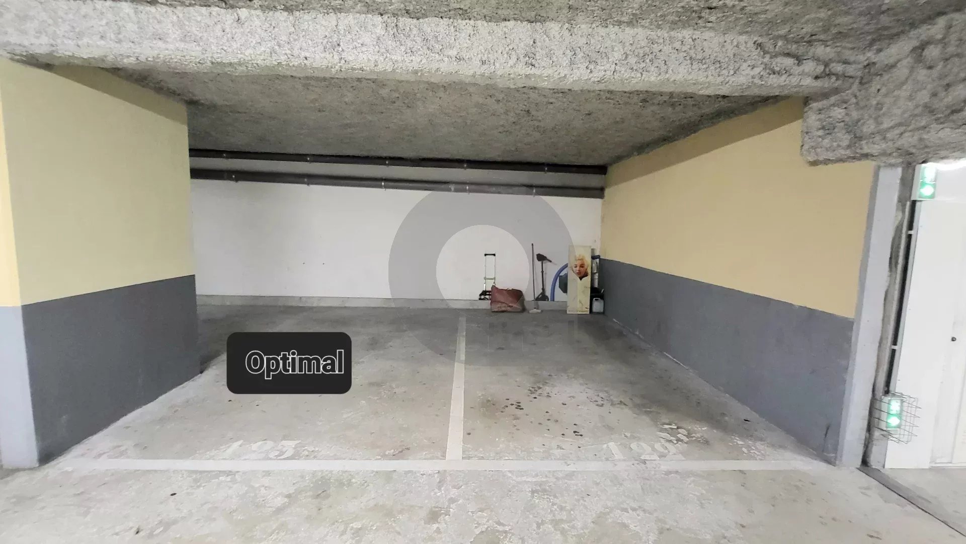 Menton centre ville -  Appartement 2 Pièces - terrasse et parking