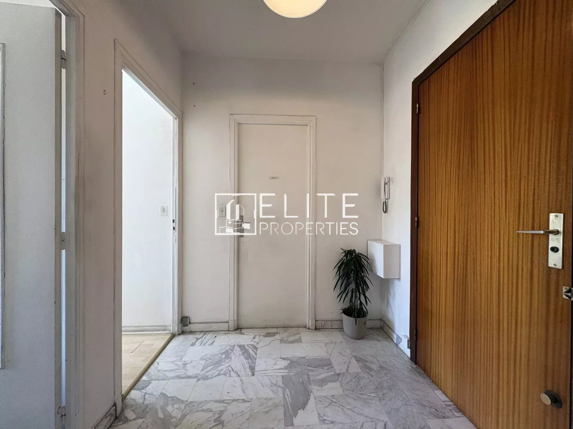Grand 2 pièces, 46m2 avec terrasse