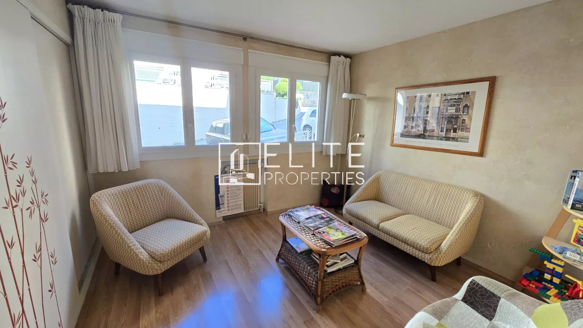 APPARTEMENT 2/3 PIÈCES 68m² + PARKING – GRASSE