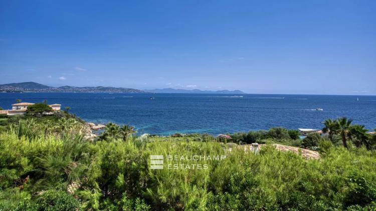 Villa provençale ultra-luxueuse située dans le prestigieux domaine des Parcs de Saint-Tropez