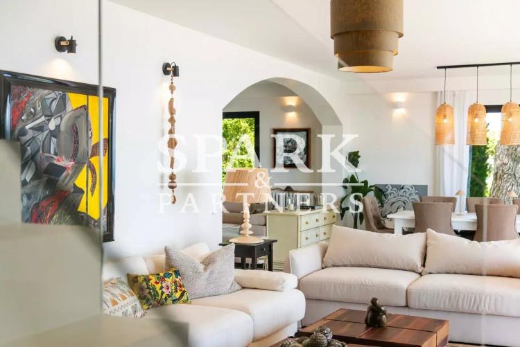 La Turbie - Villa dans un domaine privé avec vue panoramique sur la mer