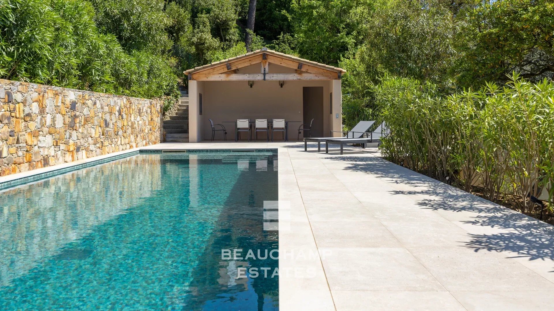Villa néo-provençale avec vue panoramique - Gassin
