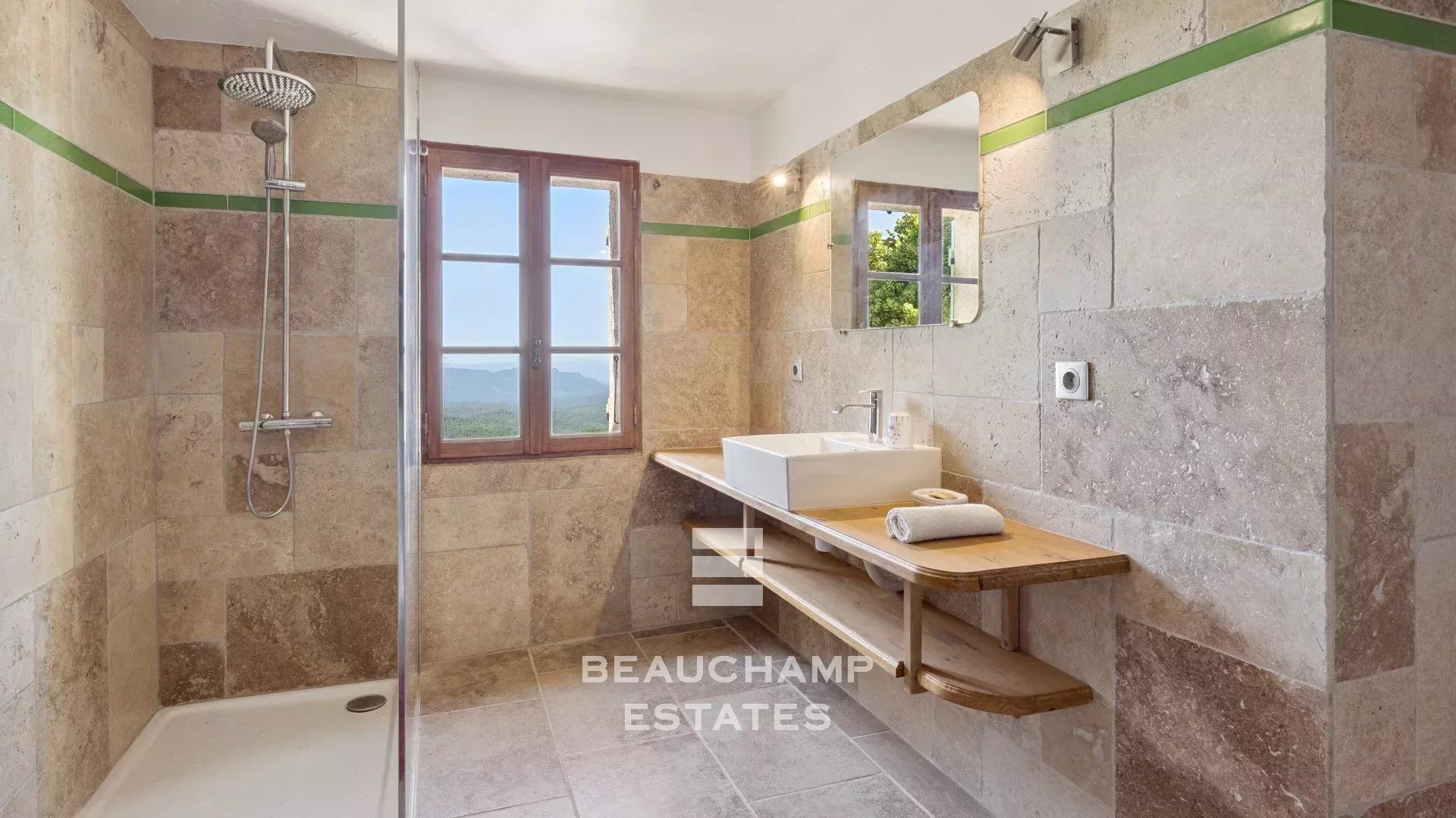 Domaine fermé provençale 11 chambres avec vue panoramique - Seillans