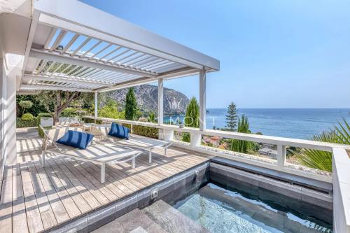 Belle villa avec vue mer panoramique