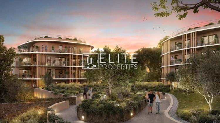 2 PIECES + TERRASSE SOPHIA ANTIPOLIS