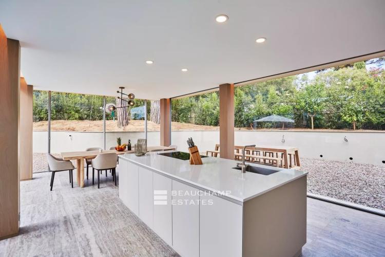 Magnifique villa dans un parc privé à Saint-Tropez
