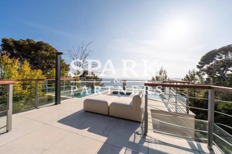 SUPERBE VILLA CONTEMPORAINE – VUE MER PANORAMIQUE