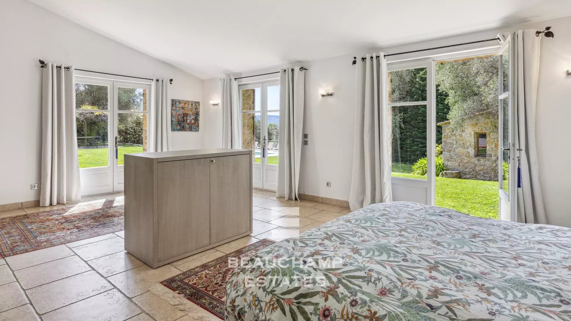 Villa provençale 5 chambres avec vue colline - Mougins