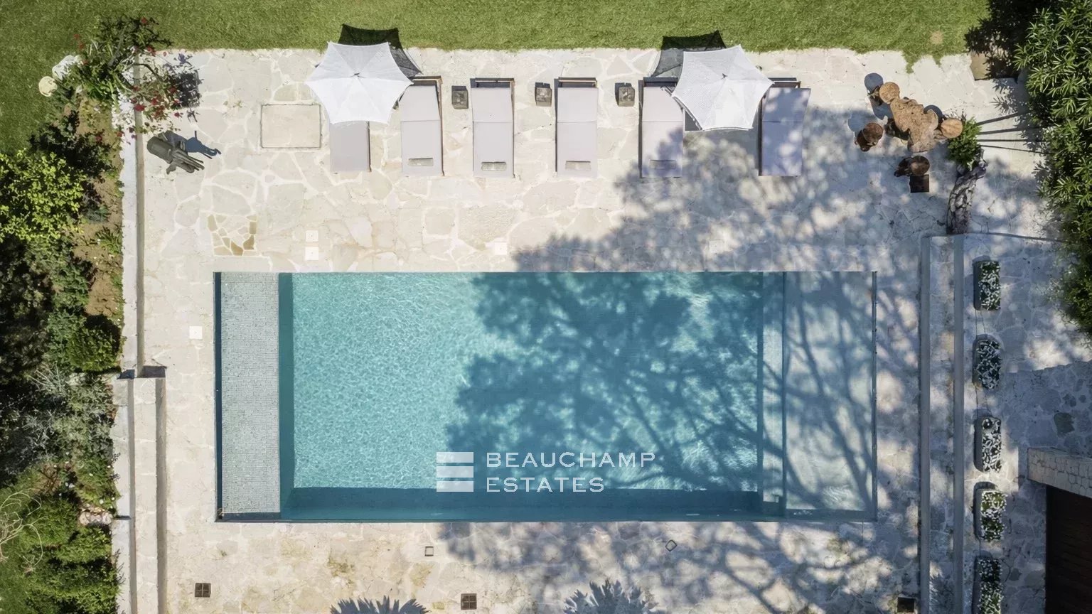 Villa néo-provençale chic à deux pas du centre ville de Saint-Tropez