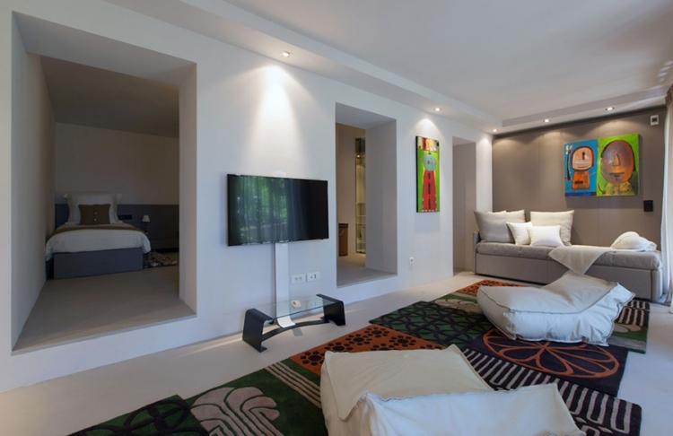 ROQUEBRUNE CAP MARTIN - PRESTIGIEUSE VILLA