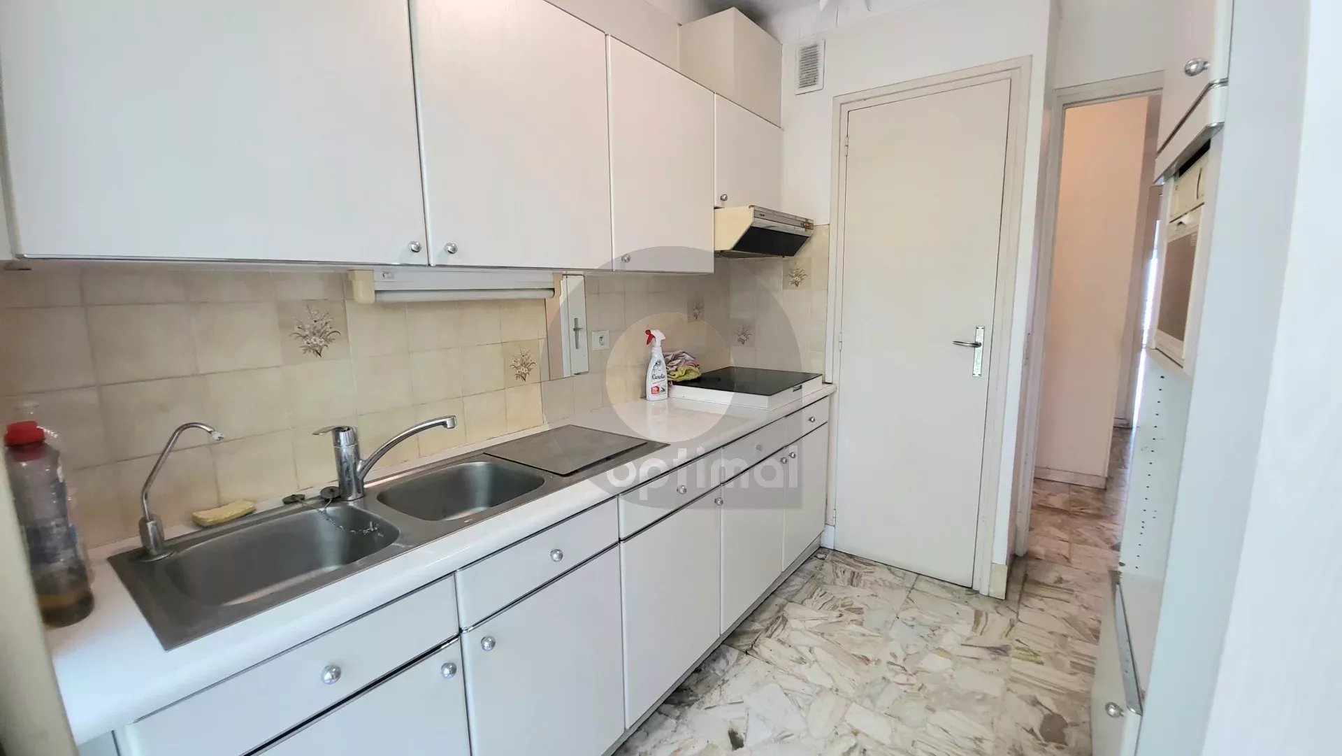 Appartement Front de Mer - Menton - Proche Solenzara
