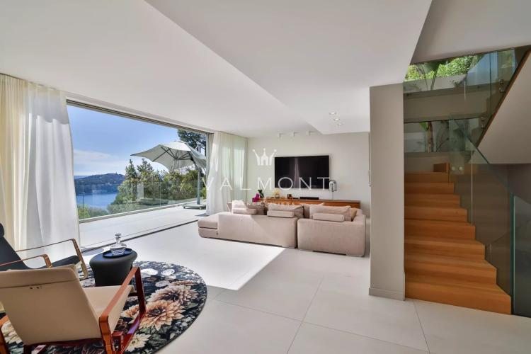 Villa contemporaine vue mer panoramique