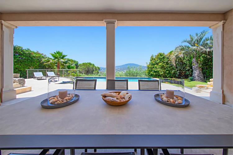Villa vue mer à vendre au Sémaphore à Sainte-Maxime