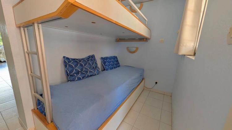 SAINT RAPHAEL - AGAY - CAP ESTEREL studio cabine type large