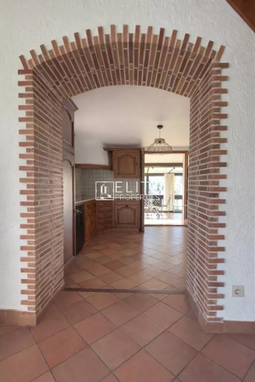MAISON 4 PIÈCES DE 90 m² AU CALME + GARAGE 52m² PEGOMAS