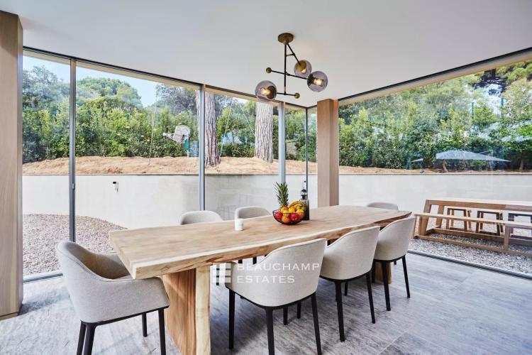 Magnifique villa dans un parc privé à Saint-Tropez