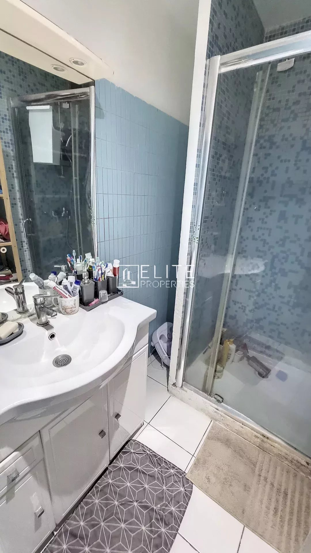 APPARTEMENT 4 PIECES 70m² + CAVE GRASSE