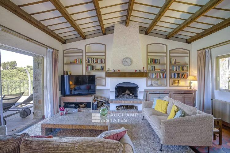 Villa provençale dans un domaine fermé - Biot
