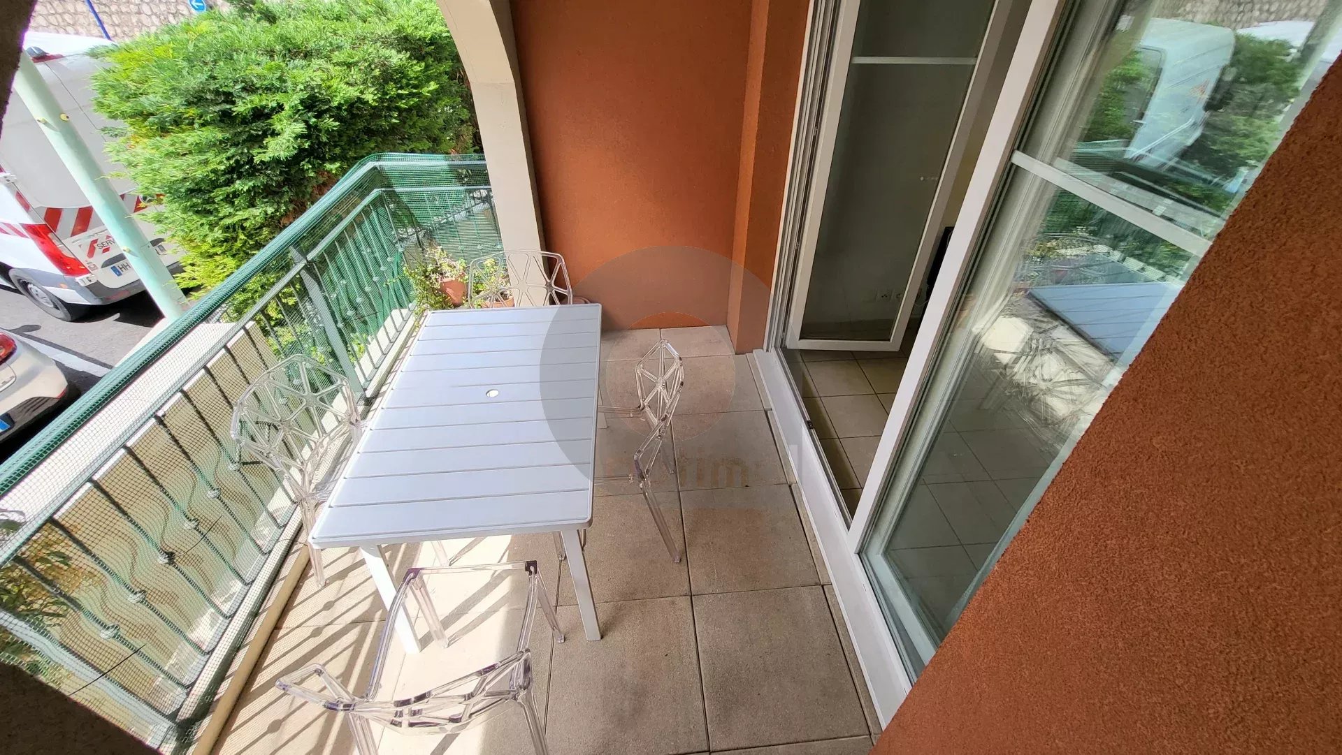 Menton centre ville -  Appartement 2 Pièces - terrasse et parking