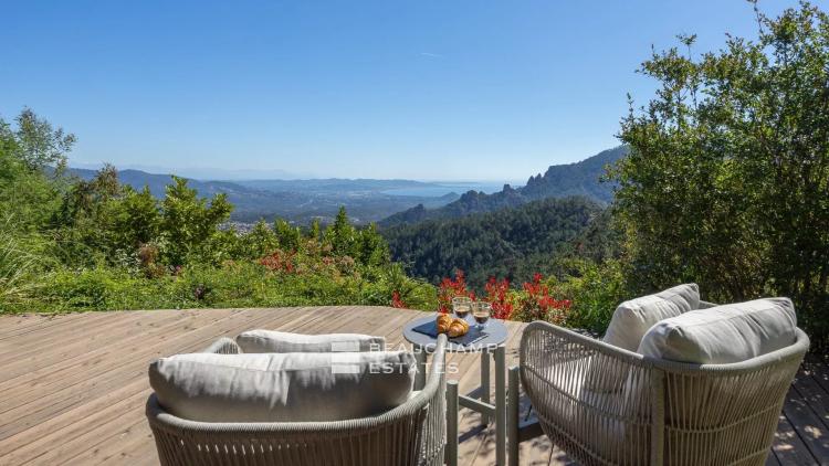 Villa contemporaine - 5 chambres, vue mer et montagne