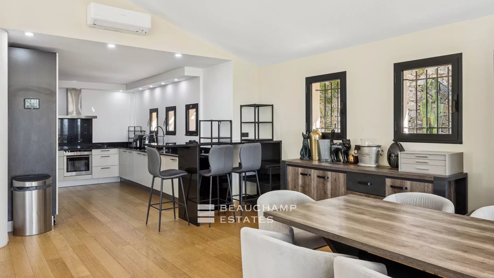 Exclusivité - Villa moderne dans un Domaine privé - Villefranche-sur-mer