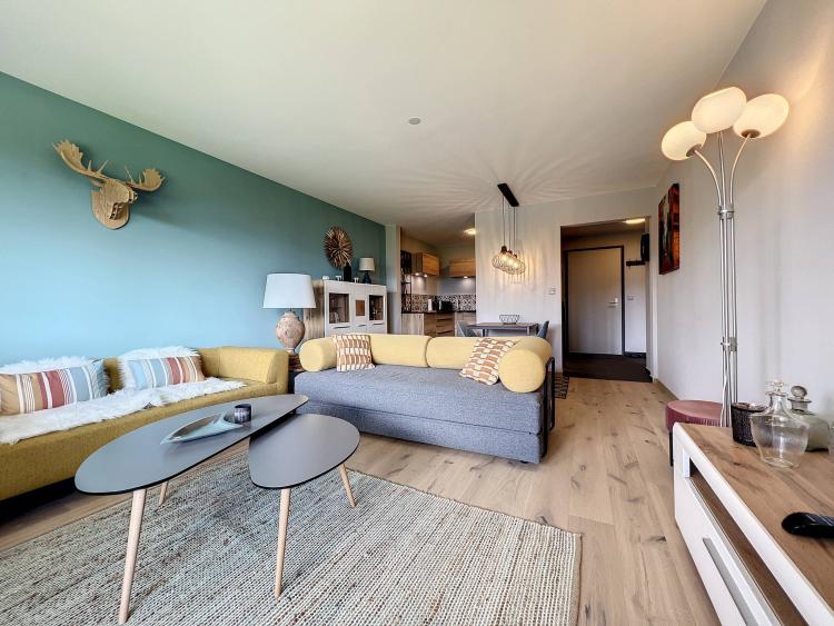 Magnifique appartement de 2.5 pièces refait à neuf avec belle vue