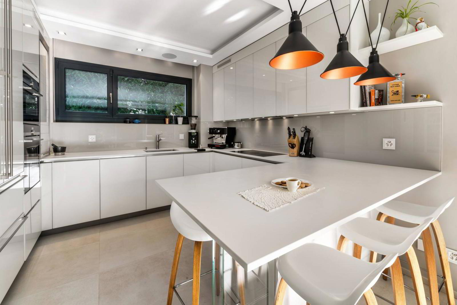 Superbe villa contemporaine très haut de gamme, Minergie. En exclusivité !