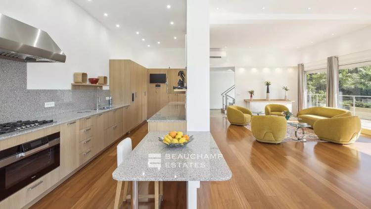 Exclusivité - Villa contemporaine avec vue mer - Mandelieu - la -Napoule