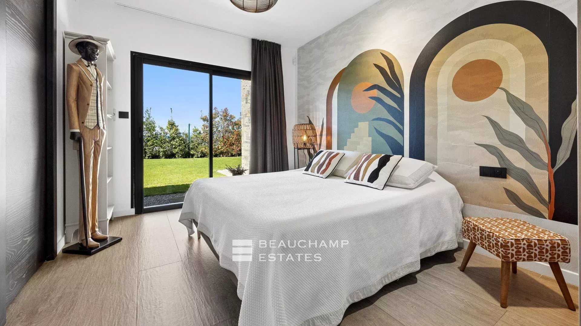 Villa contemporaine de 4 chambres à Mouans-Sartoux avec piscine