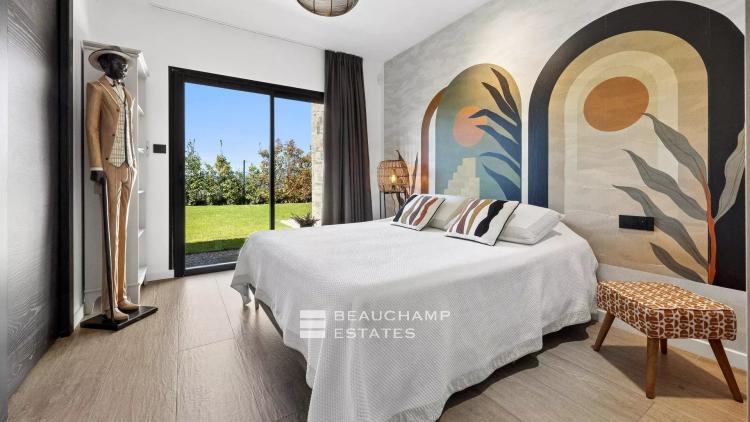 Villa contemporaine de 4 chambres à Mouans-Sartoux avec piscine