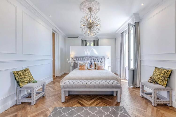 Magnifique villa perchée sur les hauteurs d’Èze
