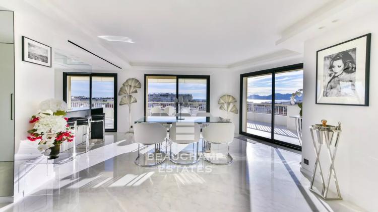 Penthouse 4 chambres en avec vue mer panoramique - Cannes Centre