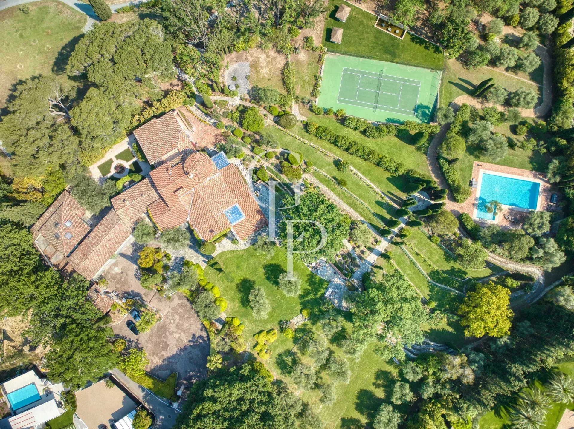DOMAINE DE MOUGINS
