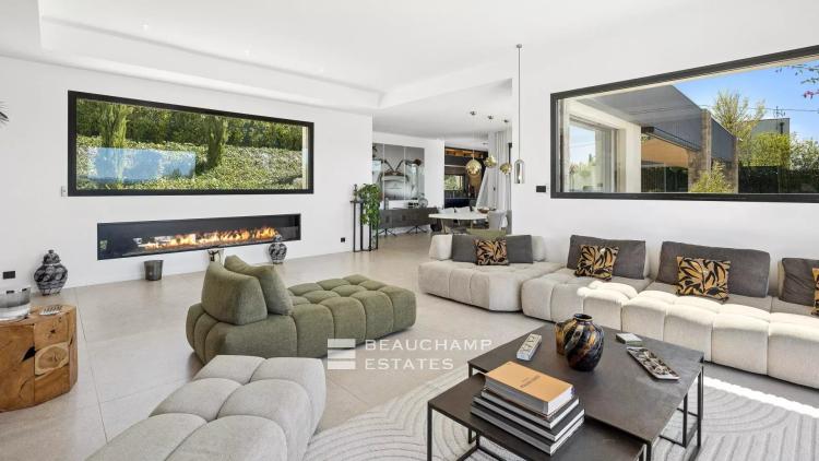Villa contemporaine de 4 chambres à Mouans-Sartoux avec piscine