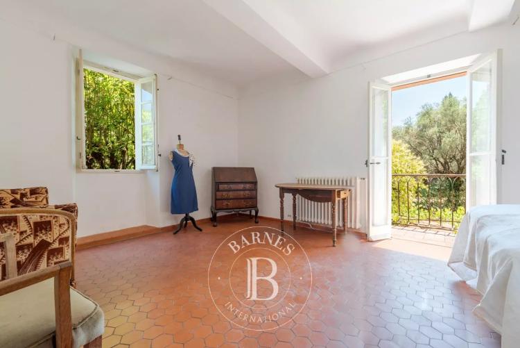 GRASSE - Mas du 19ème siècle - 5 chambres
