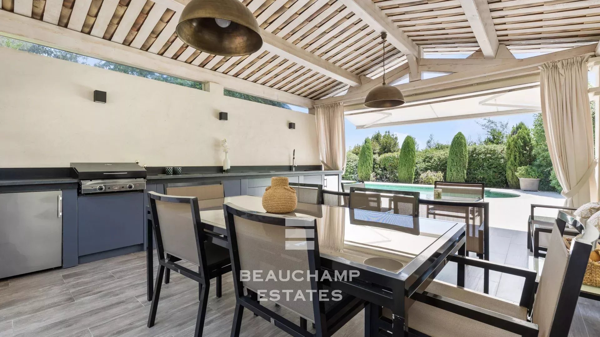 Villa 5 chambres néo-provençale avec aperçu mer - La Roquette-sur-Siagne