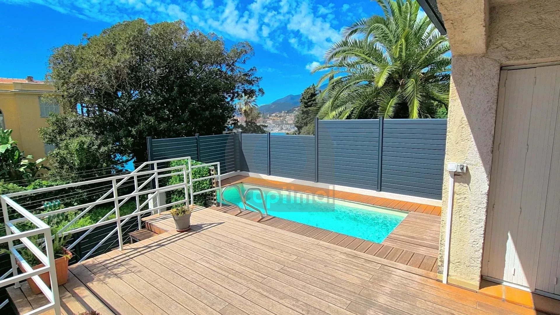 ? Charmante Maison de Ville mitoyenne avec Vue  –Mer et Menton Quartier Garavan, Menton